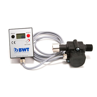 Счетчик расхода воды с LCD дисплеем, FM 3/8“ x M 3/8“,арт.812195/812136